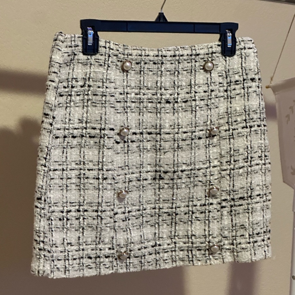 Tweed Mini Skirt with Pearl Buttons — Size Large